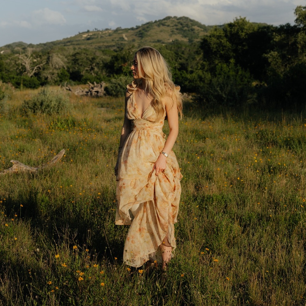 VICI Elegant Floral Tiered Maxi Dress